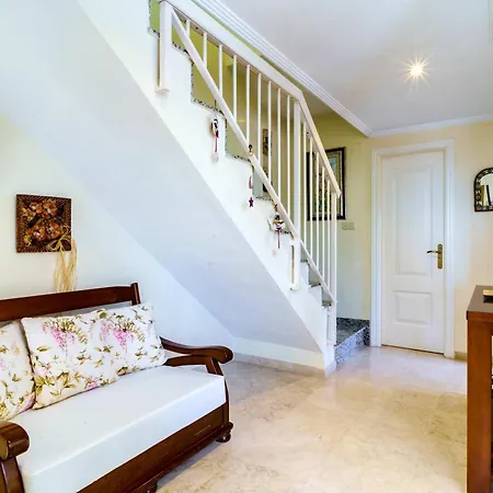 Apartment Siroko Penthouse At The Marbella