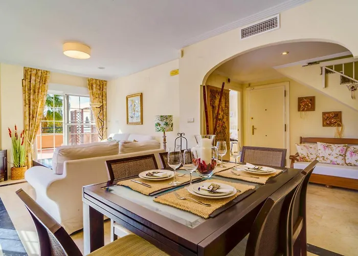 Siroko Penthouse At The * Μαρμπέλλα