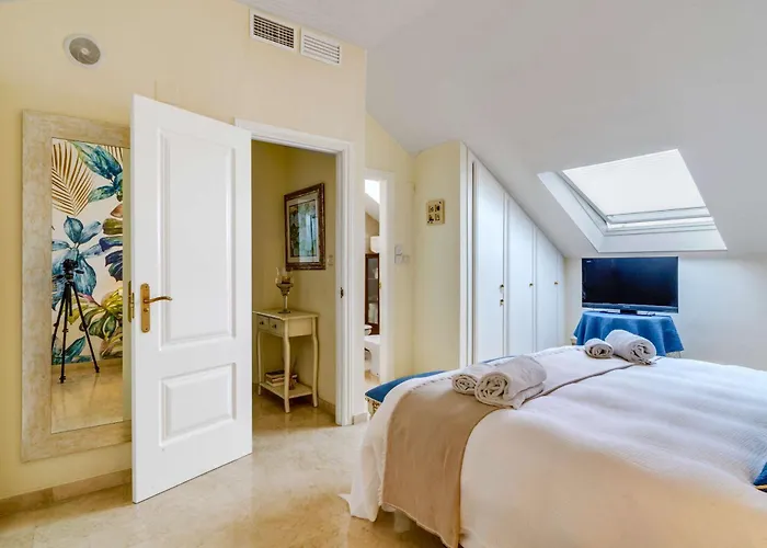 Διαμέρισμα Siroko Penthouse At The Μαρμπέλλα